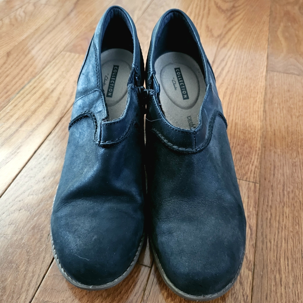 Clarks Black Heeled Ankle Boots Size 8.5